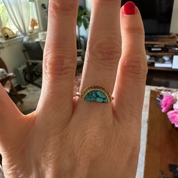 Young in the mountains turquoise Selene Ring - Picture 3 of 4